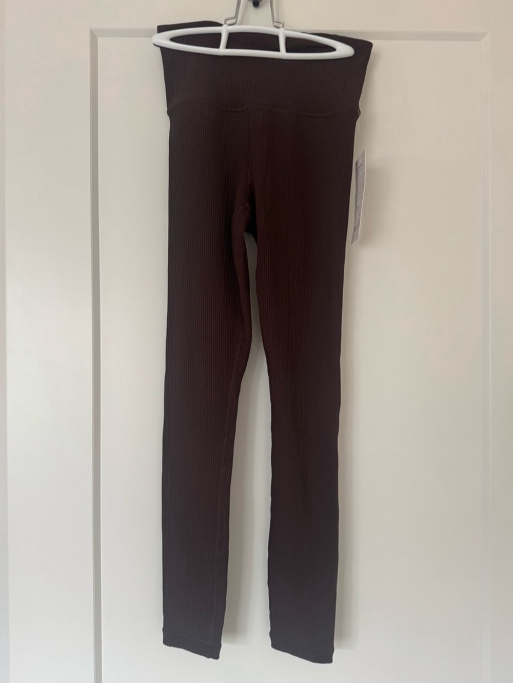 NWT Athleta Elation Rib Tight - size XS